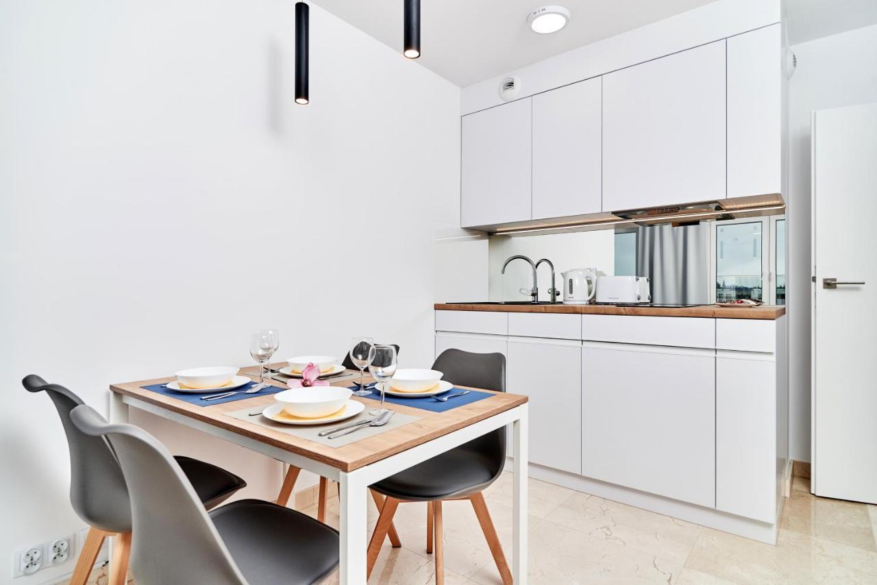 Apartments Wroclaw Pulaskiego By Noclegi Renters Εξωτερικό φωτογραφία